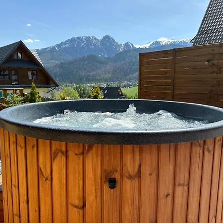 Wierchowe Domki Z Jacuzzi Koscielisko Exterior photo